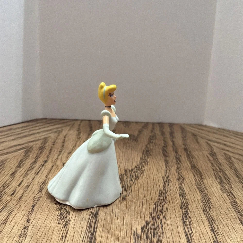 Disney Princess Cinderella‎ PVC Figure Cake Topper Disney Store